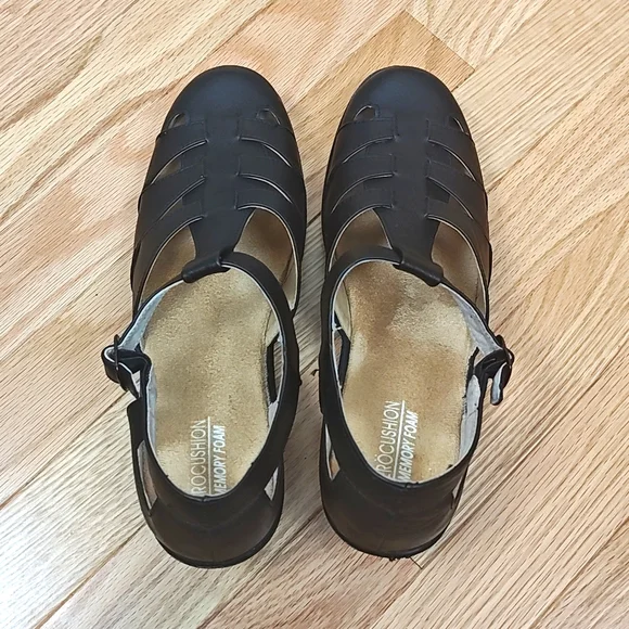 Aerocushion Black Mary Jane Dress shoes - Picture 4 of 8